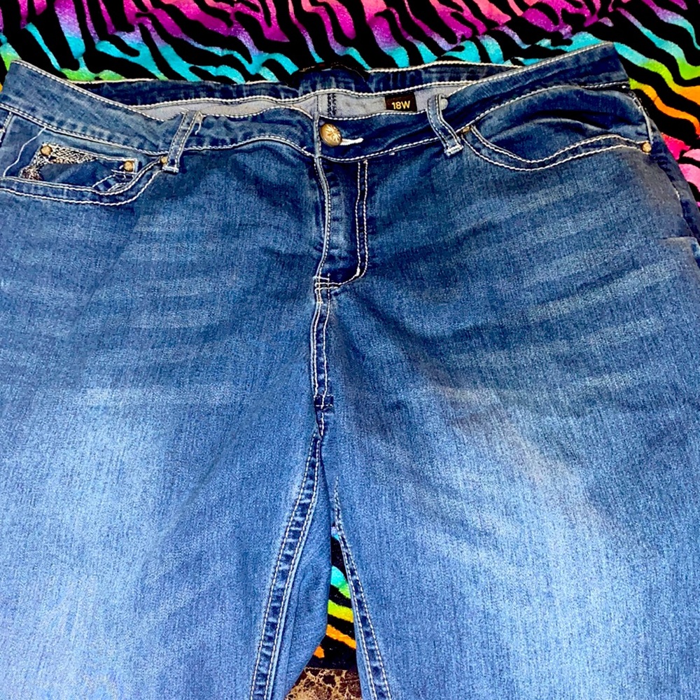 boot cut blue jeans